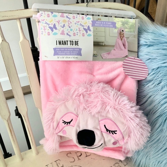 Sleepy Sloth, Kids Faux Fur Hooded Throw, Pink, 36 in x 56 in, New With Tags - Picture 2 of 14